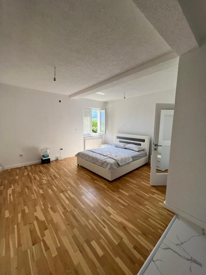 Duca Apartmani Plav Esterno foto