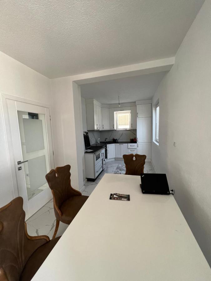 Duca Apartmani Plav Esterno foto