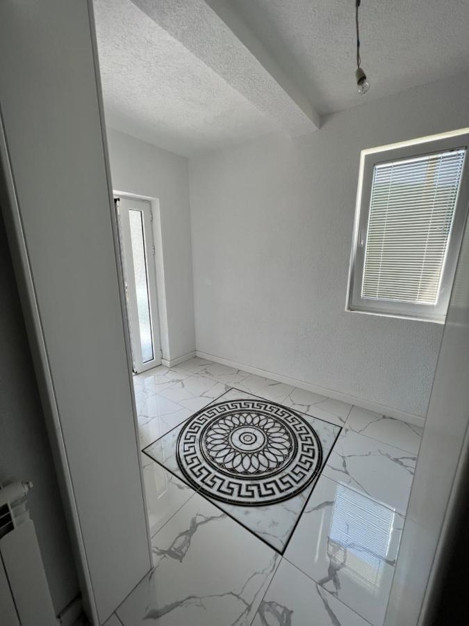 Duca Apartmani Plav Esterno foto